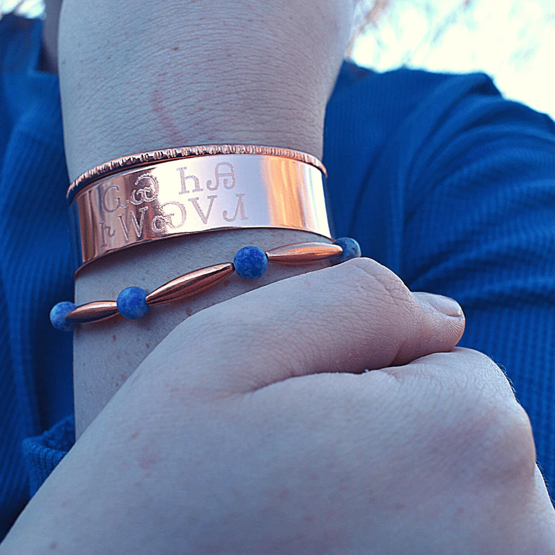 Cedar Berries Unalii Copper Bracelet in Sodalite