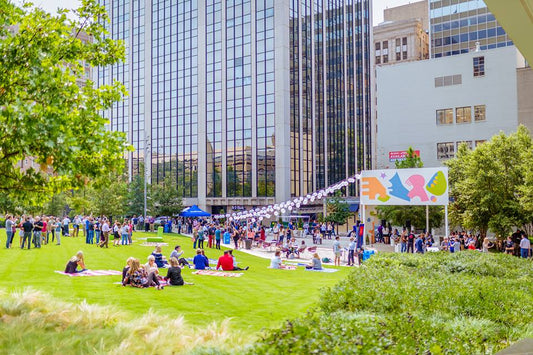 Holiday Art Market Food Truck Vendor