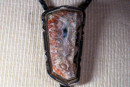 Vintage Banded Agate Bolo Tie
