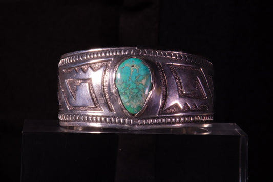 Vintage Navajo Turquoise Sterling Cuff