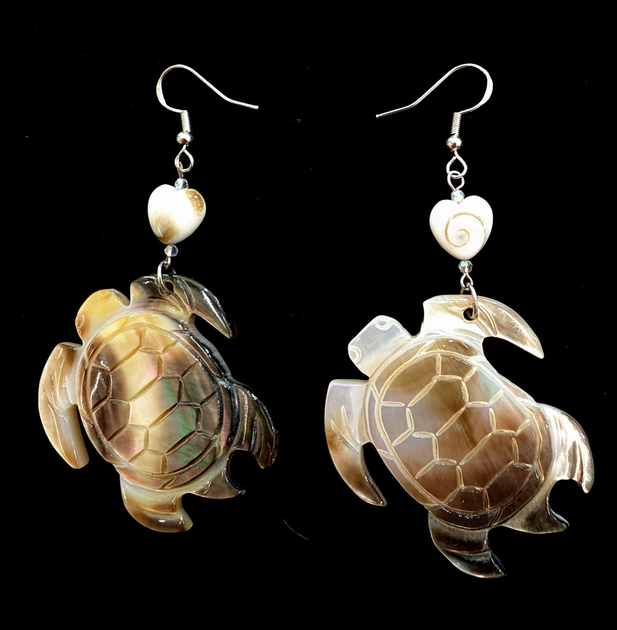 Black Lip Shell Turtle Earrings