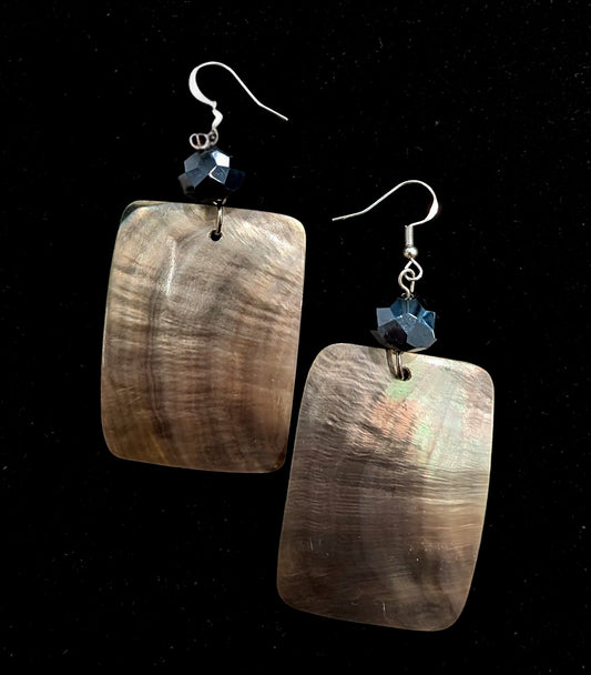 Rectangle Black Lip Shell Earrings