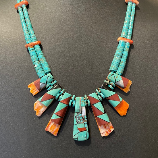 Museum Modernistic Santo Domingo squared Shell Necklace Museum Modernistic Santo Domingo squared Shell Necklace