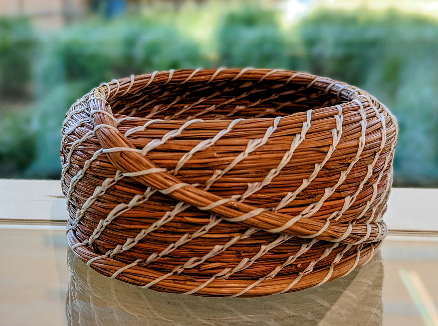 Small Pine Needle Basket – Red Earth