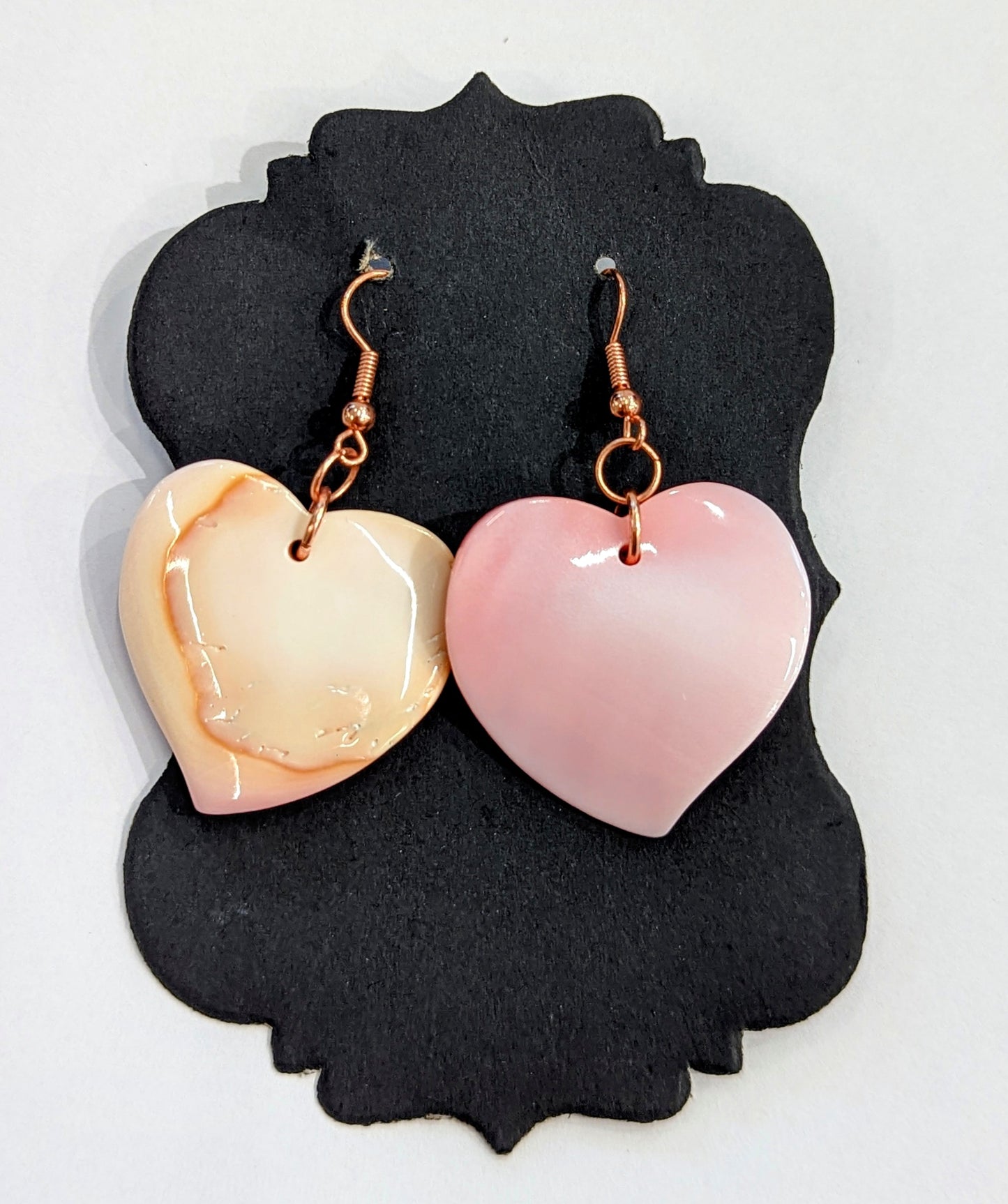 Queen Conch Shell Heart Earrings